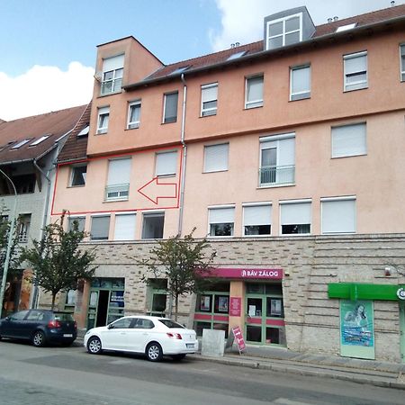 Panorama Apartman Cegléd Eksteriør bilde